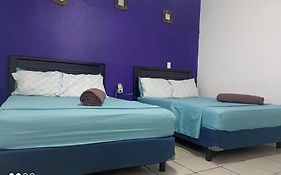 Casa Sencilla, Primer Piso Bien Ubicada